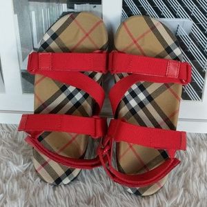 BURBERRY SIGNATURE  CHECK  GIRL SANDALS